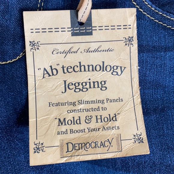 NWT, Democracy Ab technology Jeggings, size 6 - Picture 8 of 10